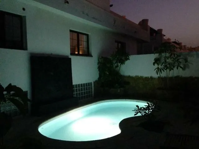 فيلة Club كوراليهو